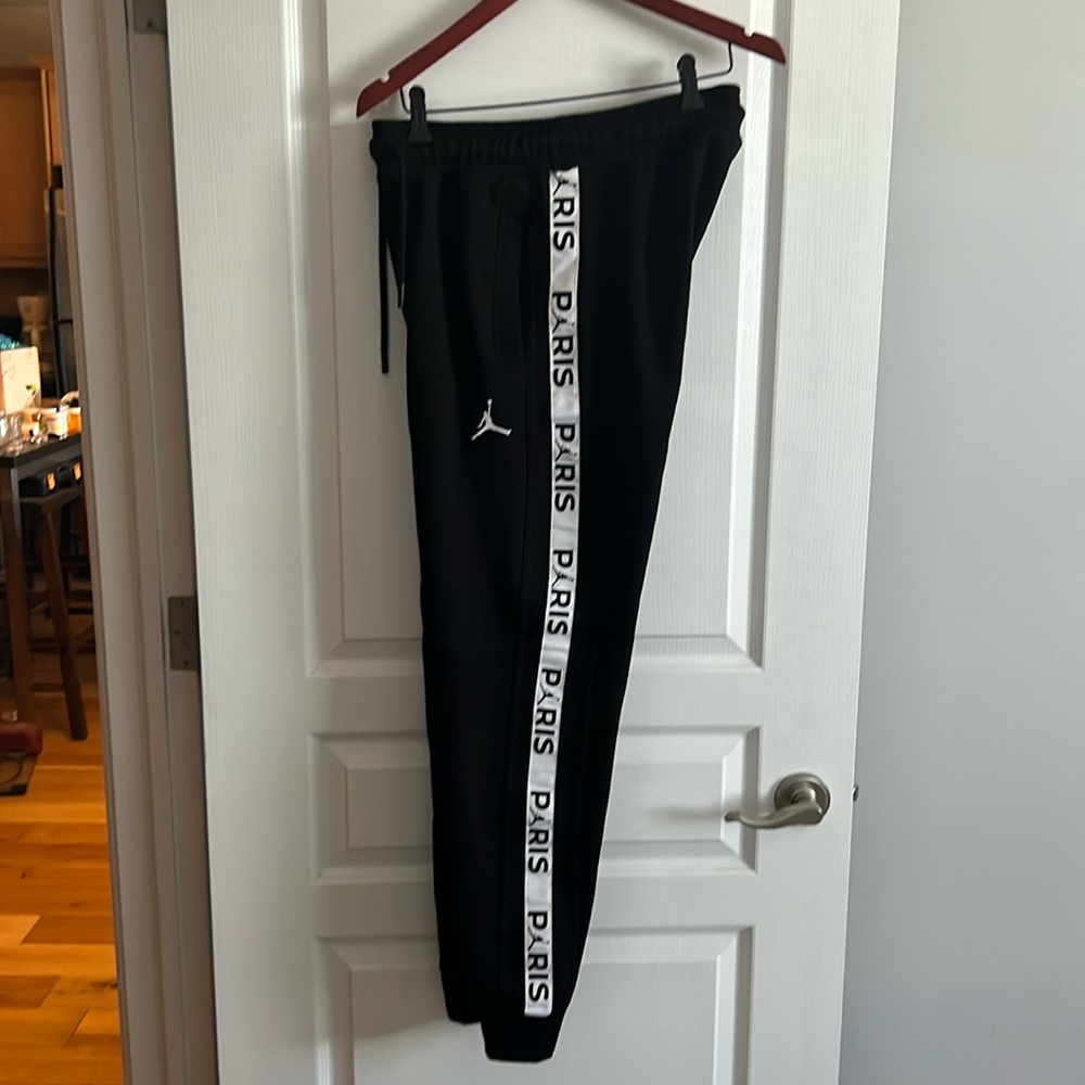 Jordan fleece pants Paris Saint-Germain PSG collaboration Sz M Excellent